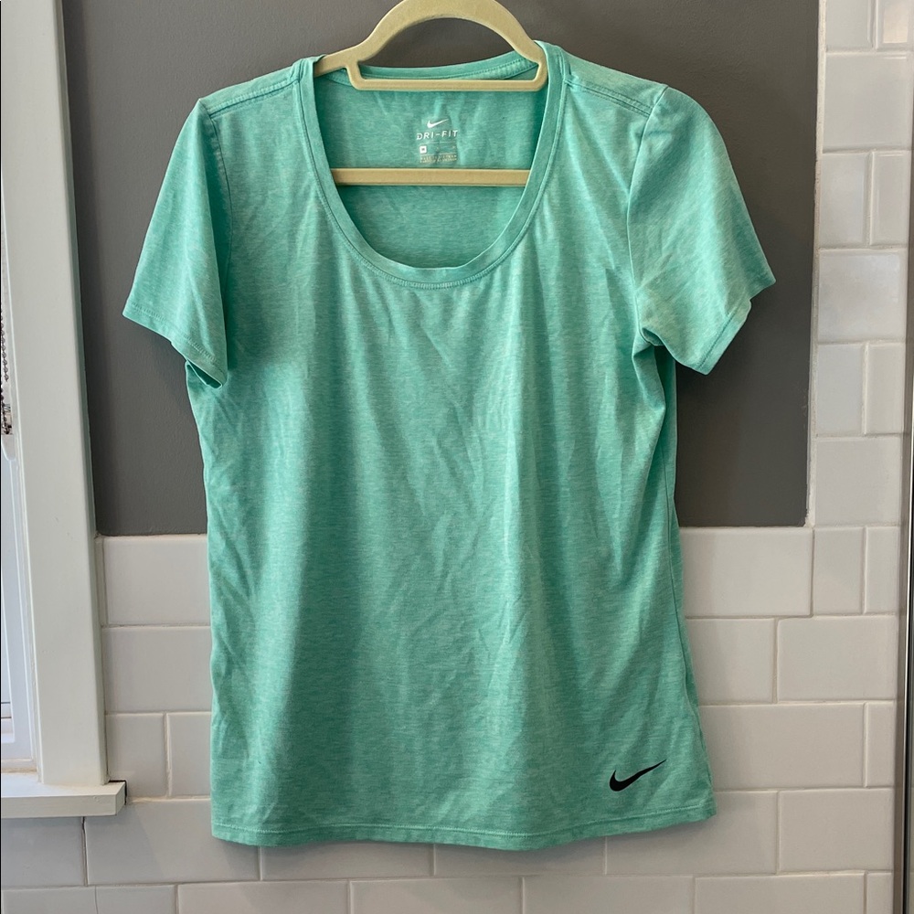 Nike Women's Mint Green Short Sleeve Tee